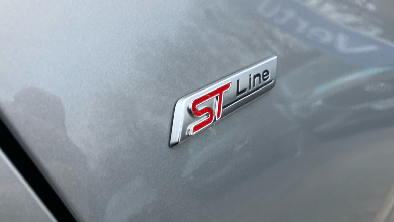 Ford Puma 1.0 EcoBoost Hybrid mHEV ST-Line X 5dr Petrol Hatchback